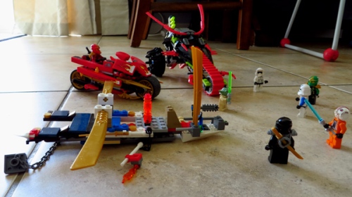 WordPress weekly photo challenge: The world through my eyes - Lego Ninjago meets Lego Star Wars